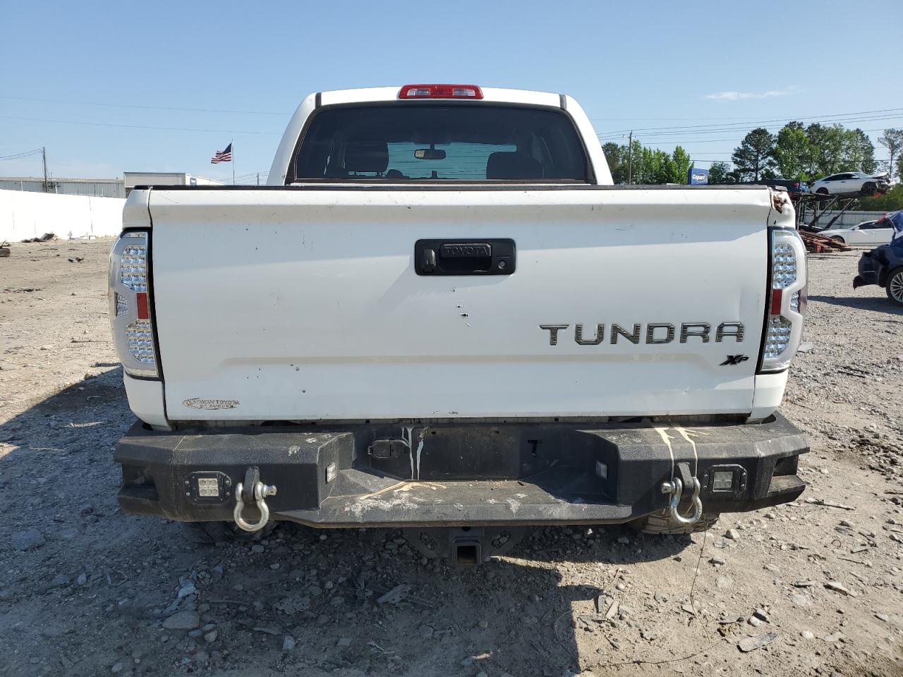 Photo 5 VIN: 5TFDW5F11GX553173 - TOYOTA TUNDRA 