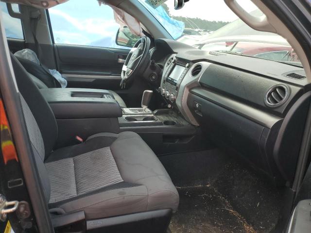 Photo 6 VIN: 5TFDW5F11GX574072 - TOYOTA TUNDRA CRE 