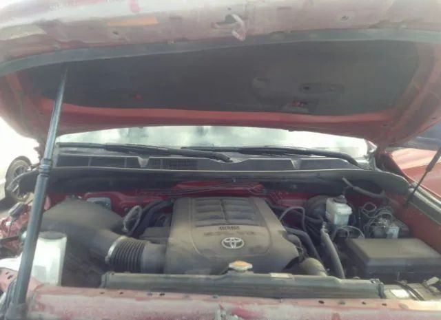 Photo 9 VIN: 5TFDW5F11HX622199 - TOYOTA TUNDRA 4WD 