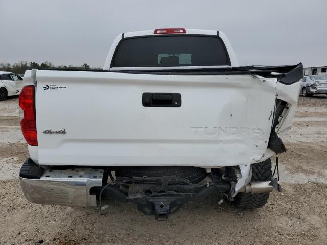 Photo 5 VIN: 5TFDW5F11HX677235 - TOYOTA TUNDRA CRE 