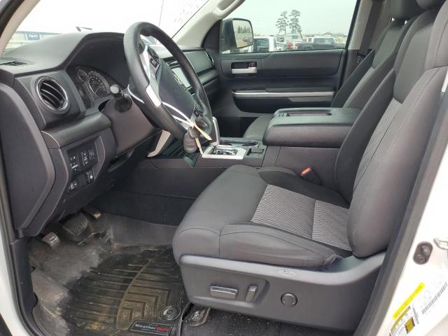 Photo 6 VIN: 5TFDW5F11HX677235 - TOYOTA TUNDRA CRE 