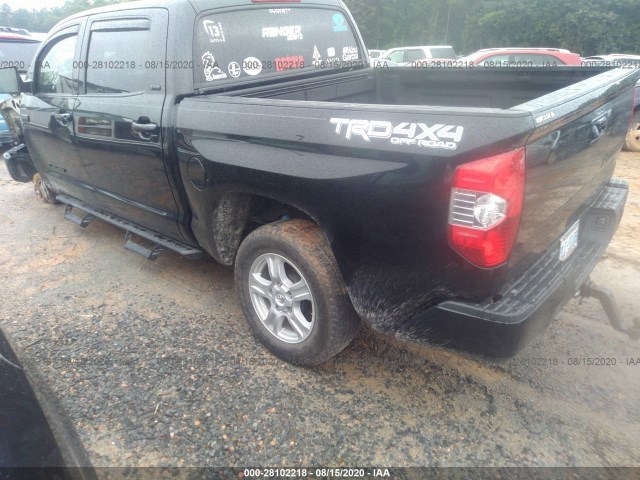 Photo 2 VIN: 5TFDW5F11KX778248 - TOYOTA TUNDRA 4WD 