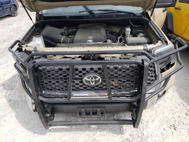 Photo 10 VIN: 5TFDW5F11KX807621 - TOYOTA TUNDRA CRE 