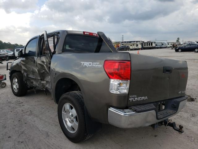 Photo 2 VIN: 5TFDW5F12AX149774 - TOYOTA TUNDRA CRE 