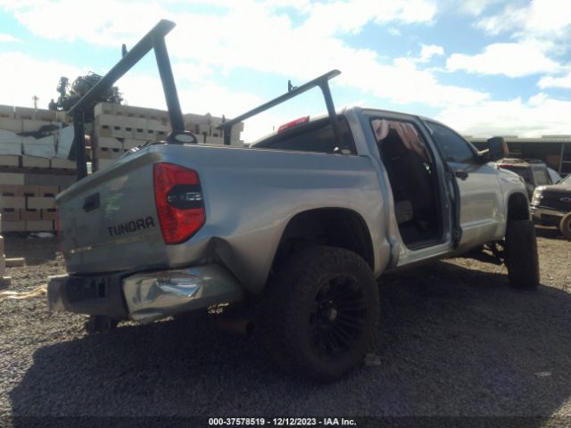 Photo 3 VIN: 5TFDW5F12EX323171 - TOYOTA TUNDRA 