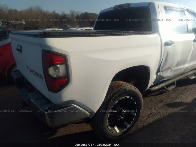 Photo 3 VIN: 5TFDW5F12FX416922 - TOYOTA TUNDRA 4WD TRUCK 