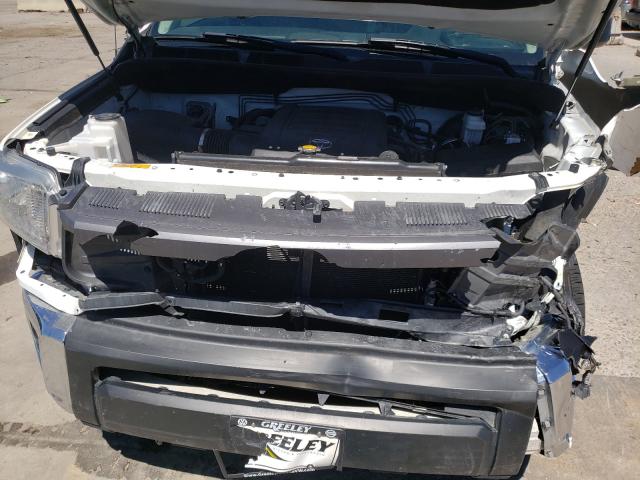 Photo 6 VIN: 5TFDW5F12FX417469 - TOYOTA TUNDRA CRE 