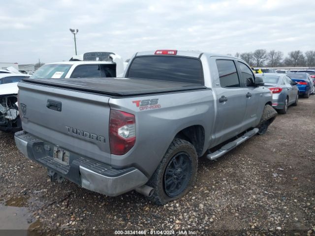 Photo 3 VIN: 5TFDW5F12FX482662 - TOYOTA TUNDRA 