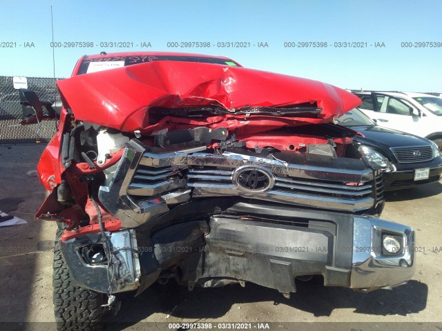 Photo 5 VIN: 5TFDW5F12GX544269 - TOYOTA TUNDRA 4WD TRUCK 