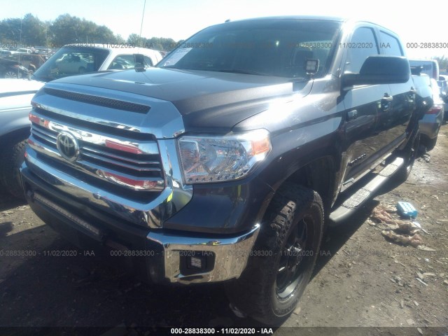 Photo 1 VIN: 5TFDW5F12GX565882 - TOYOTA TUNDRA 4WD TRUCK 