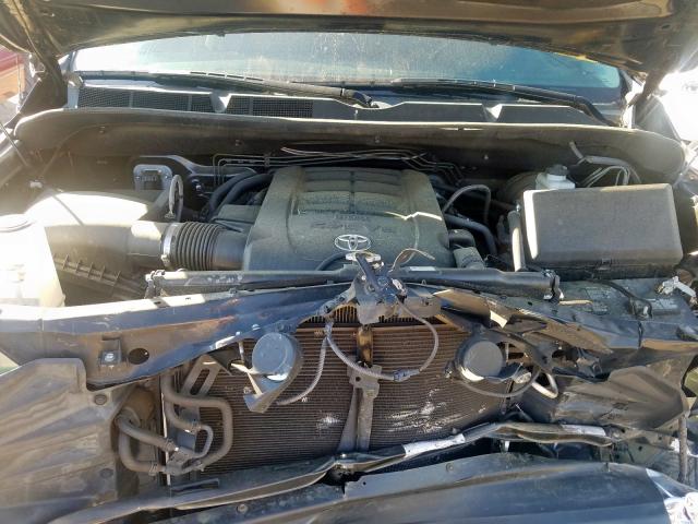 Photo 6 VIN: 5TFDW5F12HX612507 - TOYOTA TUNDRA CRE 