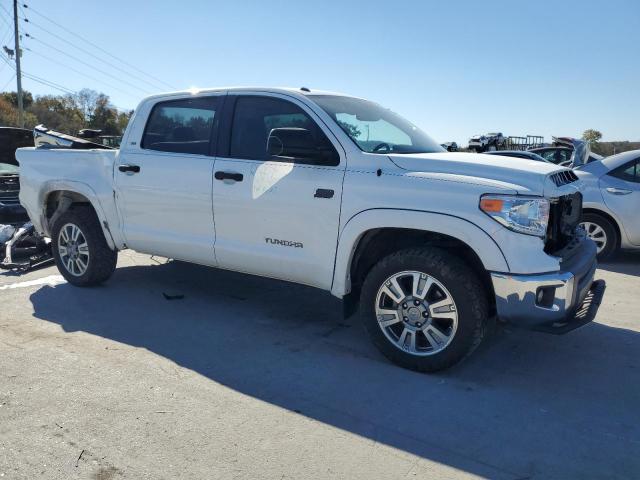 Photo 3 VIN: 5TFDW5F12HX619179 - TOYOTA TUNDRA CRE 