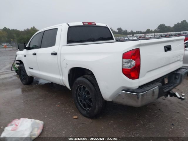 Photo 2 VIN: 5TFDW5F12HX629727 - TOYOTA TUNDRA 