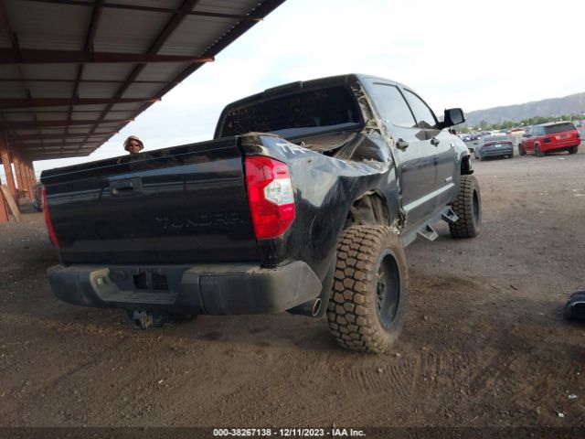 Photo 3 VIN: 5TFDW5F12HX676644 - TOYOTA TUNDRA 