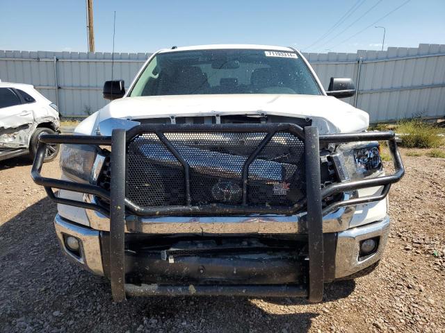 Photo 4 VIN: 5TFDW5F12JX757987 - TOYOTA TUNDRA CRE 