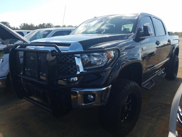 Photo 1 VIN: 5TFDW5F12KX811631 - TOYOTA TUNDRA CRE 