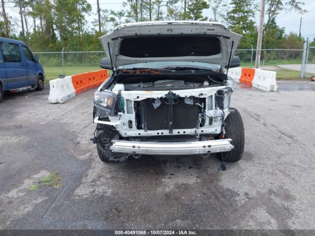 Photo 5 VIN: 5TFDW5F12KX816523 - TOYOTA TUNDRA 