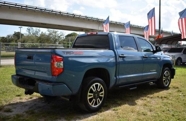 Photo 3 VIN: 5TFDW5F12KX837775 - TOYOTA TUNDRA 4WD 