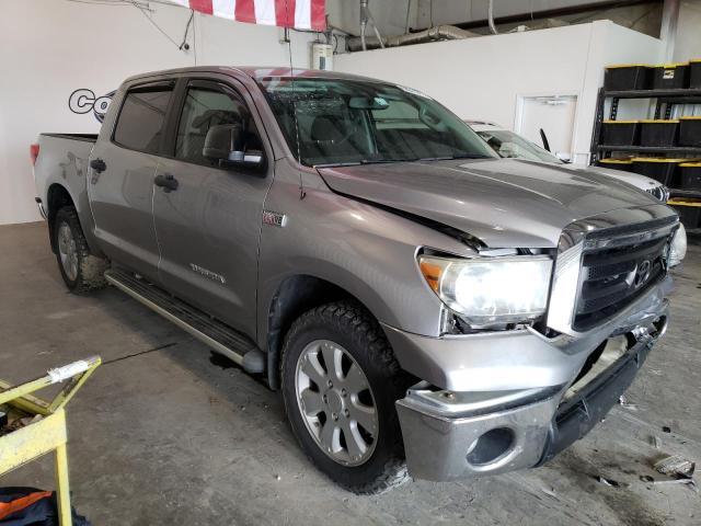 Photo 3 VIN: 5TFDW5F13AX147628 - TOYOTA TUNDRA CRE 