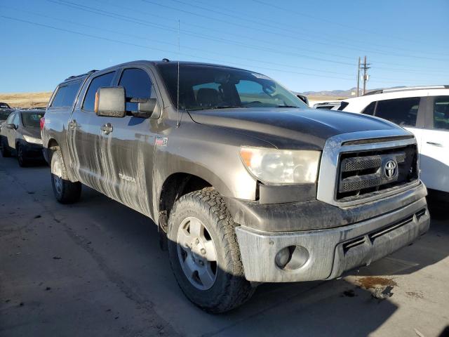 Photo 3 VIN: 5TFDW5F13AX156474 - TOYOTA TUNDRA 