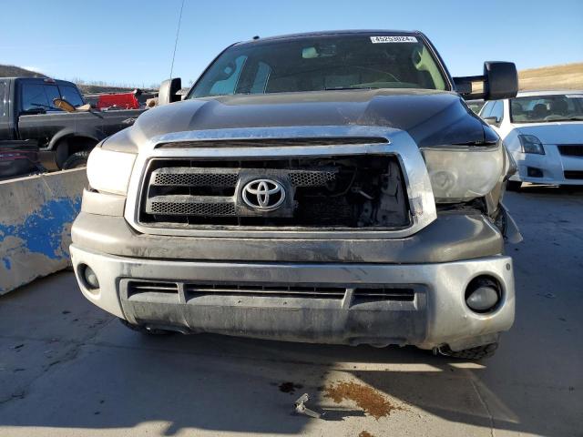 Photo 4 VIN: 5TFDW5F13AX156474 - TOYOTA TUNDRA 