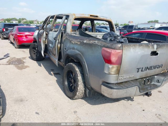 Photo 2 VIN: 5TFDW5F13DX278269 - TOYOTA TUNDRA 