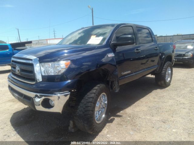 Photo 1 VIN: 5TFDW5F13DX282077 - TOYOTA TUNDRA 4WD TRUCK 