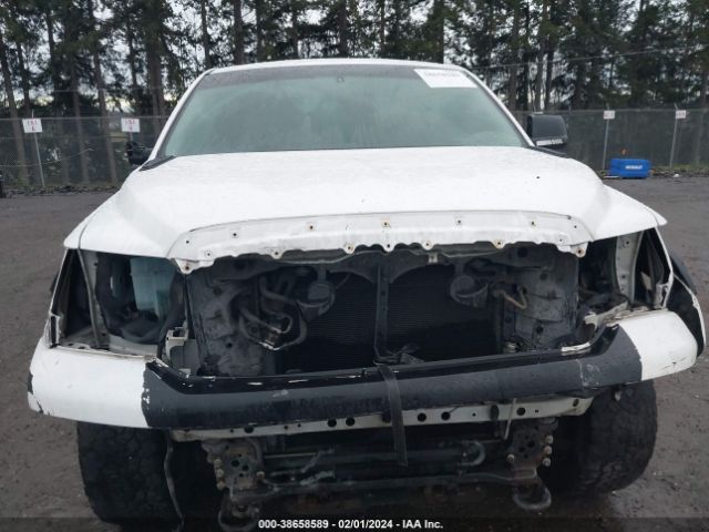 Photo 5 VIN: 5TFDW5F13DX317961 - TOYOTA TUNDRA 