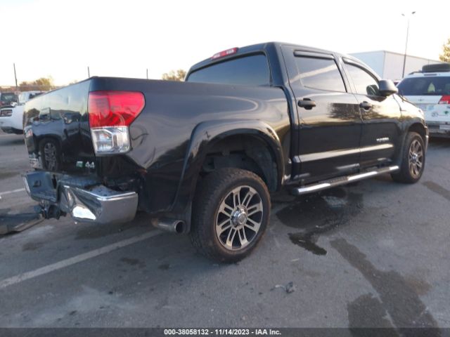 Photo 3 VIN: 5TFDW5F13DX320990 - TOYOTA TUNDRA 