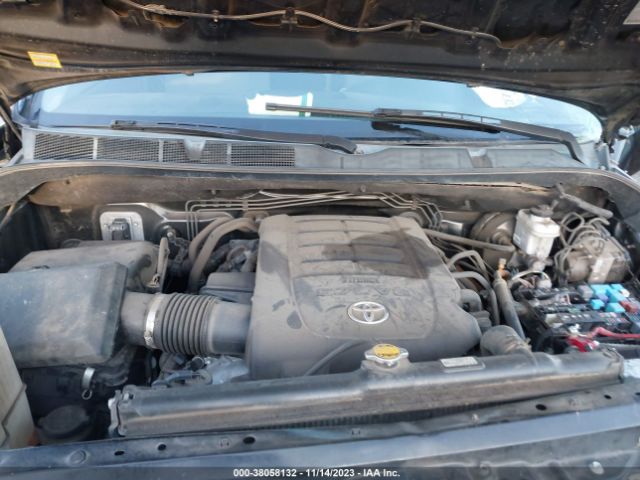 Photo 9 VIN: 5TFDW5F13DX320990 - TOYOTA TUNDRA 