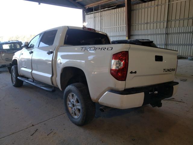 Photo 2 VIN: 5TFDW5F13FX487644 - TOYOTA TUNDRA CRE 