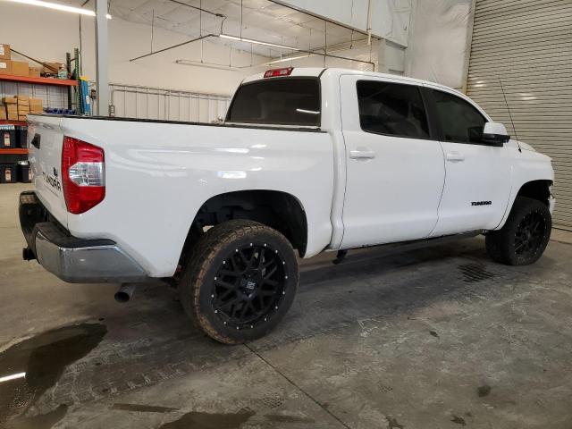 Photo 2 VIN: 5TFDW5F13FX489328 - TOYOTA TUNDRA CRE 