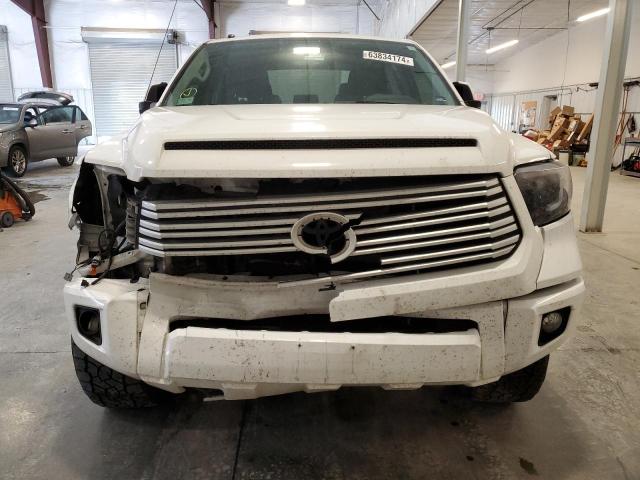 Photo 4 VIN: 5TFDW5F13FX489328 - TOYOTA TUNDRA CRE 