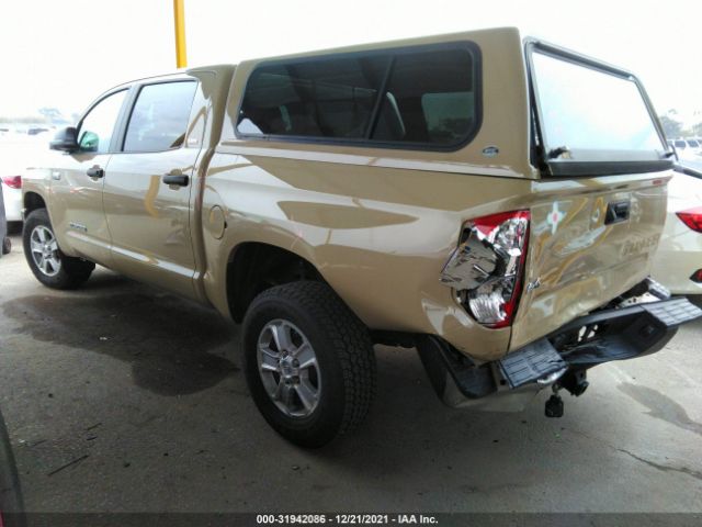 Photo 2 VIN: 5TFDW5F13HX609907 - TOYOTA TUNDRA 4WD 