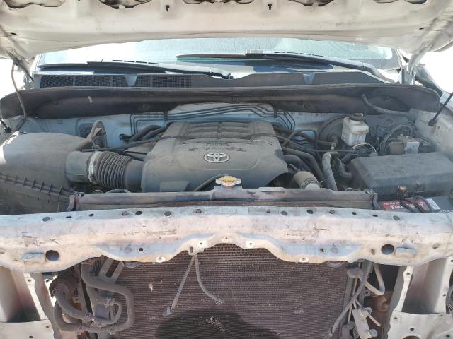 Photo 10 VIN: 5TFDW5F13HX640915 - TOYOTA TUNDRA CRE 