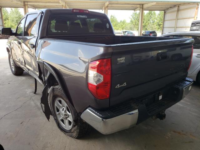 Photo 2 VIN: 5TFDW5F13HX653437 - TOYOTA TUNDRA CRE 