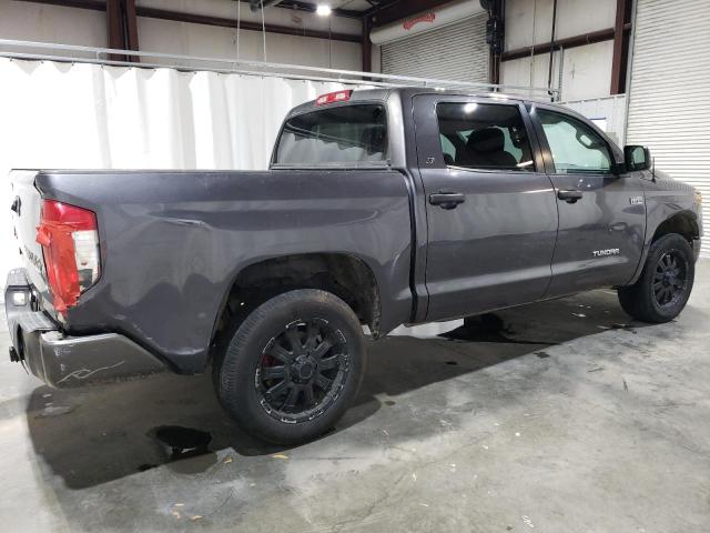 Photo 2 VIN: 5TFDW5F13HX669296 - TOYOTA TUNDRA CRE 