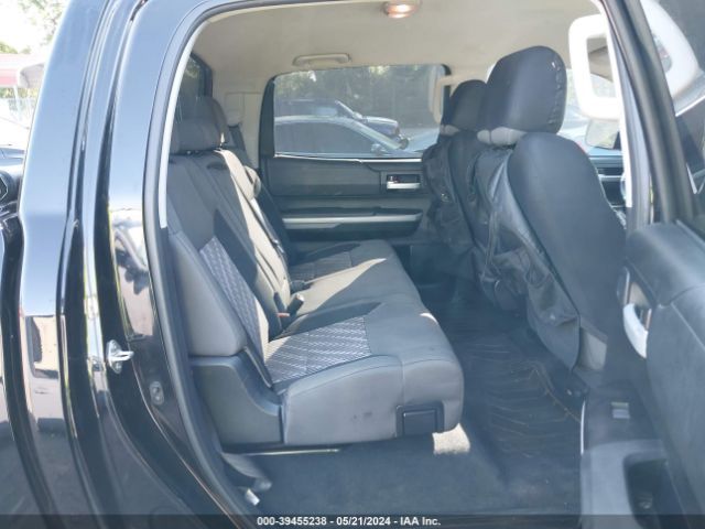 Photo 7 VIN: 5TFDW5F13JX699095 - TOYOTA TUNDRA 