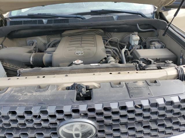 Photo 10 VIN: 5TFDW5F13JX722326 - TOYOTA TUNDRA CRE 