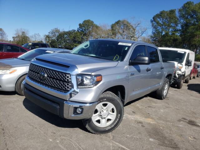 Photo 1 VIN: 5TFDW5F13JX768819 - TOYOTA TUNDRA CRE 