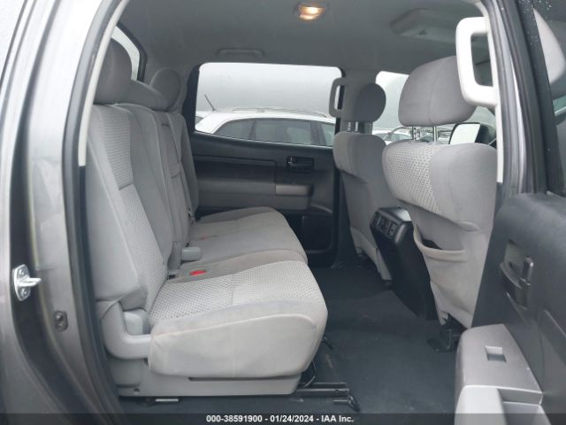 Photo 7 VIN: 5TFDW5F14CX239835 - TOYOTA TUNDRA 