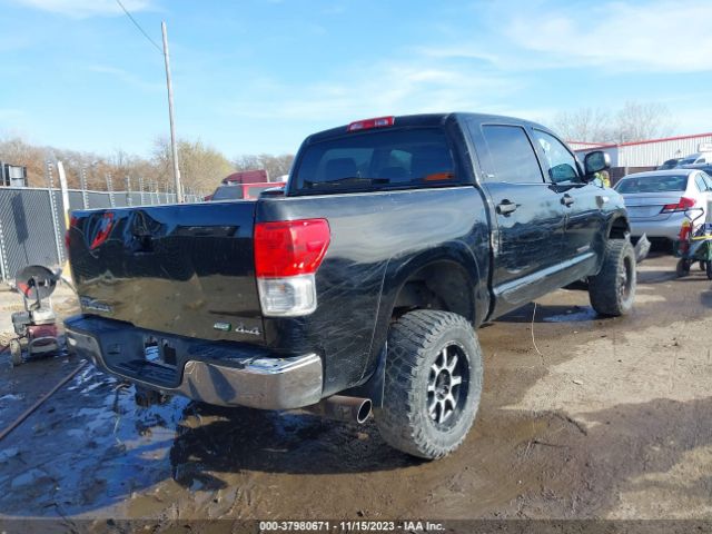 Photo 3 VIN: 5TFDW5F14DX310534 - TOYOTA TUNDRA 