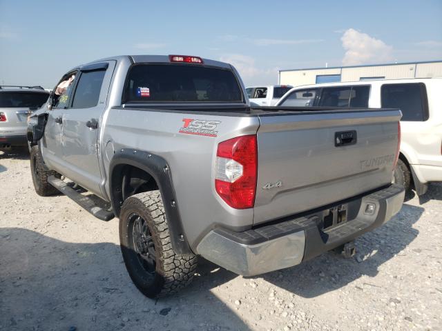 Photo 2 VIN: 5TFDW5F14FX464695 - TOYOTA TUNDRA CRE 