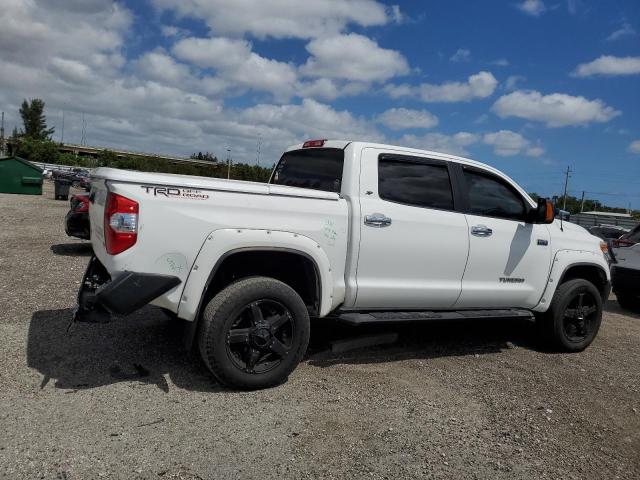 Photo 2 VIN: 5TFDW5F14GX562384 - TOYOTA TUNDRA CRE 