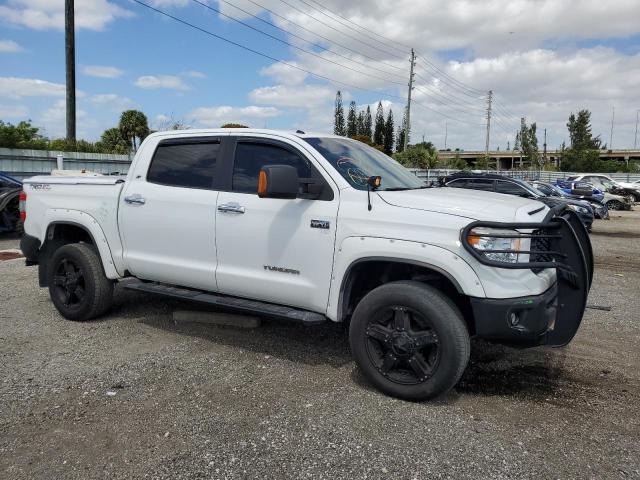 Photo 3 VIN: 5TFDW5F14GX562384 - TOYOTA TUNDRA CRE 