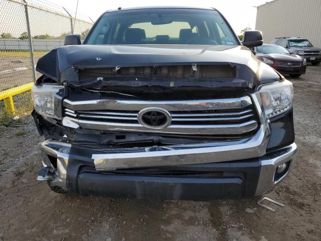 Photo 4 VIN: 5TFDW5F14HX590378 - TOYOTA TUNDRA 