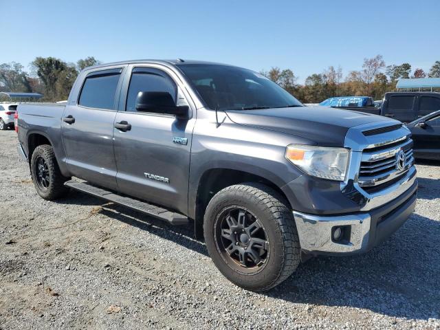 Photo 3 VIN: 5TFDW5F14HX599808 - TOYOTA TUNDRA CRE 