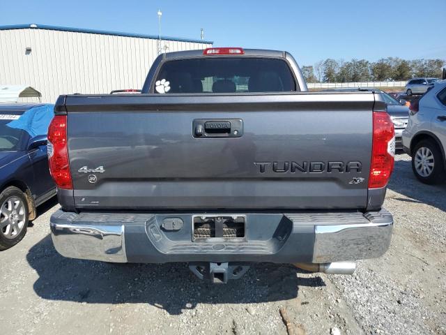 Photo 5 VIN: 5TFDW5F14HX599808 - TOYOTA TUNDRA CRE 