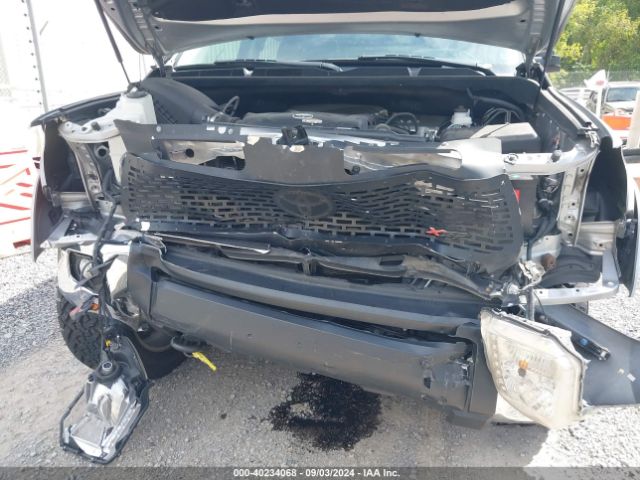 Photo 5 VIN: 5TFDW5F14HX625095 - TOYOTA TUNDRA 