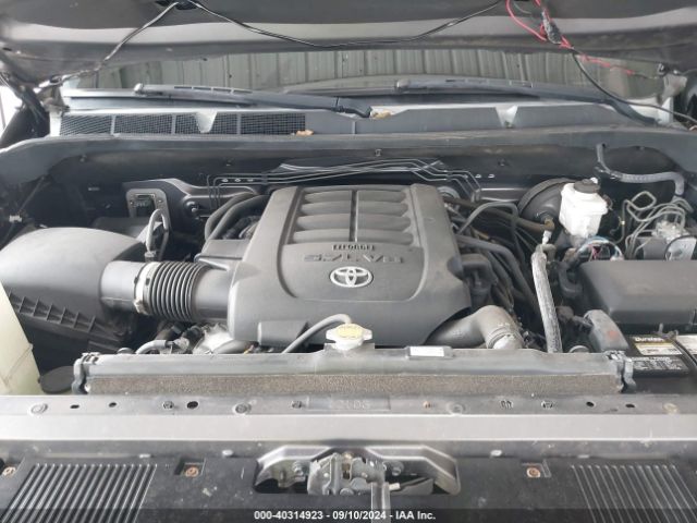 Photo 9 VIN: 5TFDW5F14HX650935 - TOYOTA TUNDRA 